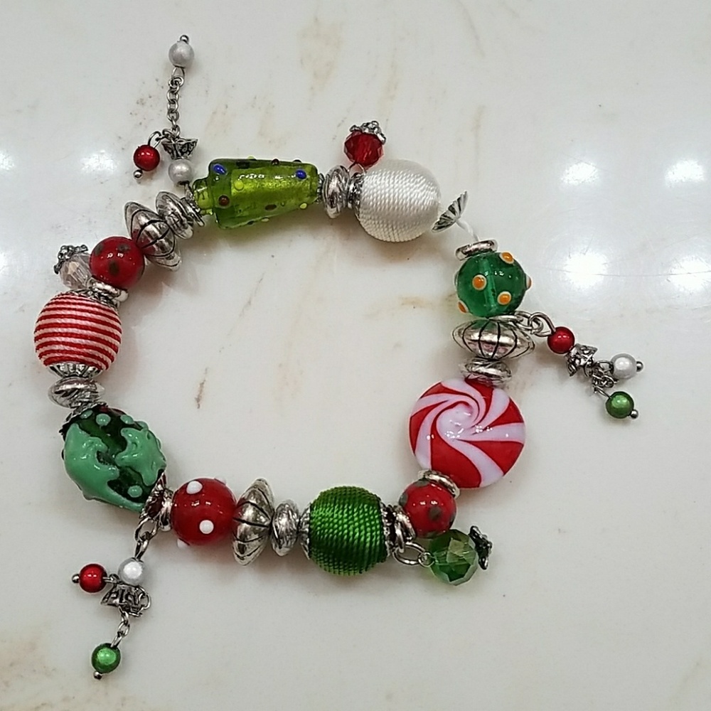 NWT Holiday Bracelet